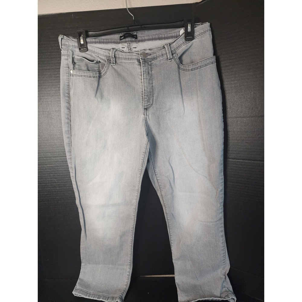 Lee Easy Fit Gray Denim Cropped Jeans Light Wash Stretch Size 16 Medium 3379012